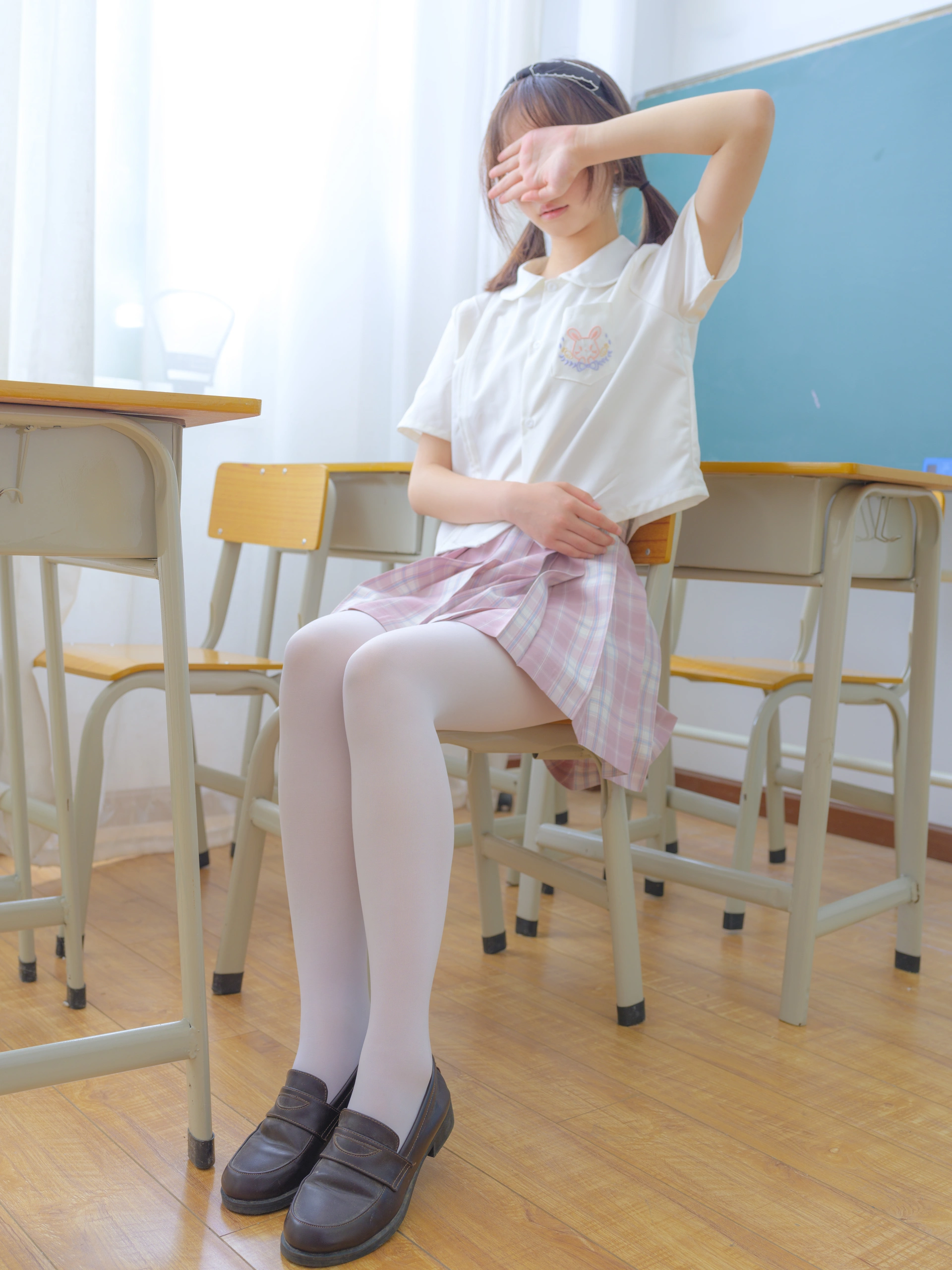 森萝财团写真 – 小圆 试拍 JKJK格子裙插图7